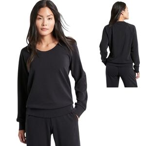 Athleta Seasoft Oversized Scoop Neck Sweatshirt Size M
